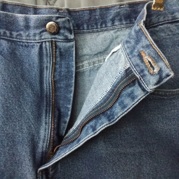 Women's Wrangler Denim Jean Shorts Distressed Style Raw Hem Premium Quality - Picture 5 of 12